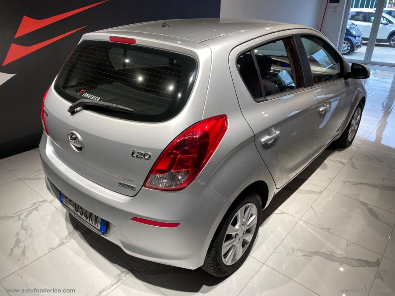 HYUNDAI i20 1.4 CRDi 5p. Sound Edition