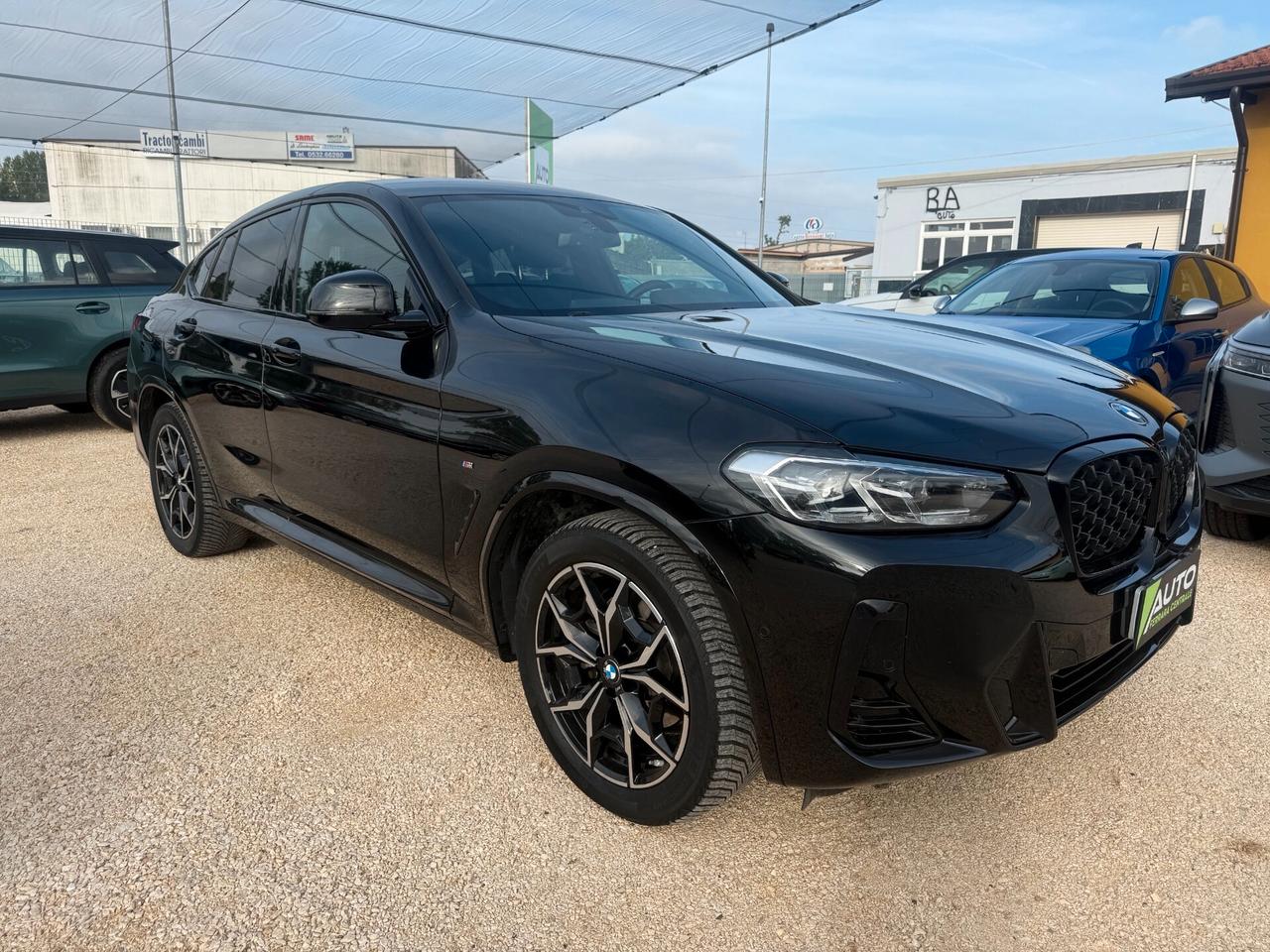 Bmw X4 Total Black 190cv xDrive20d mhev 48V Msport Unico proprietario Tagliandi BMW