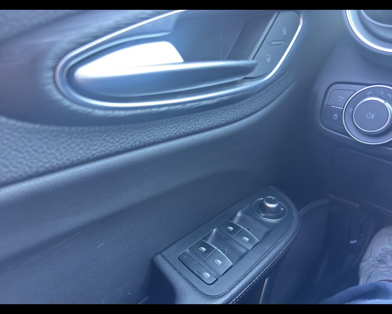 ALFA ROMEO Giulia (2016) - Giulia 2.2 Turbodiesel 160 CV AT8 Executive