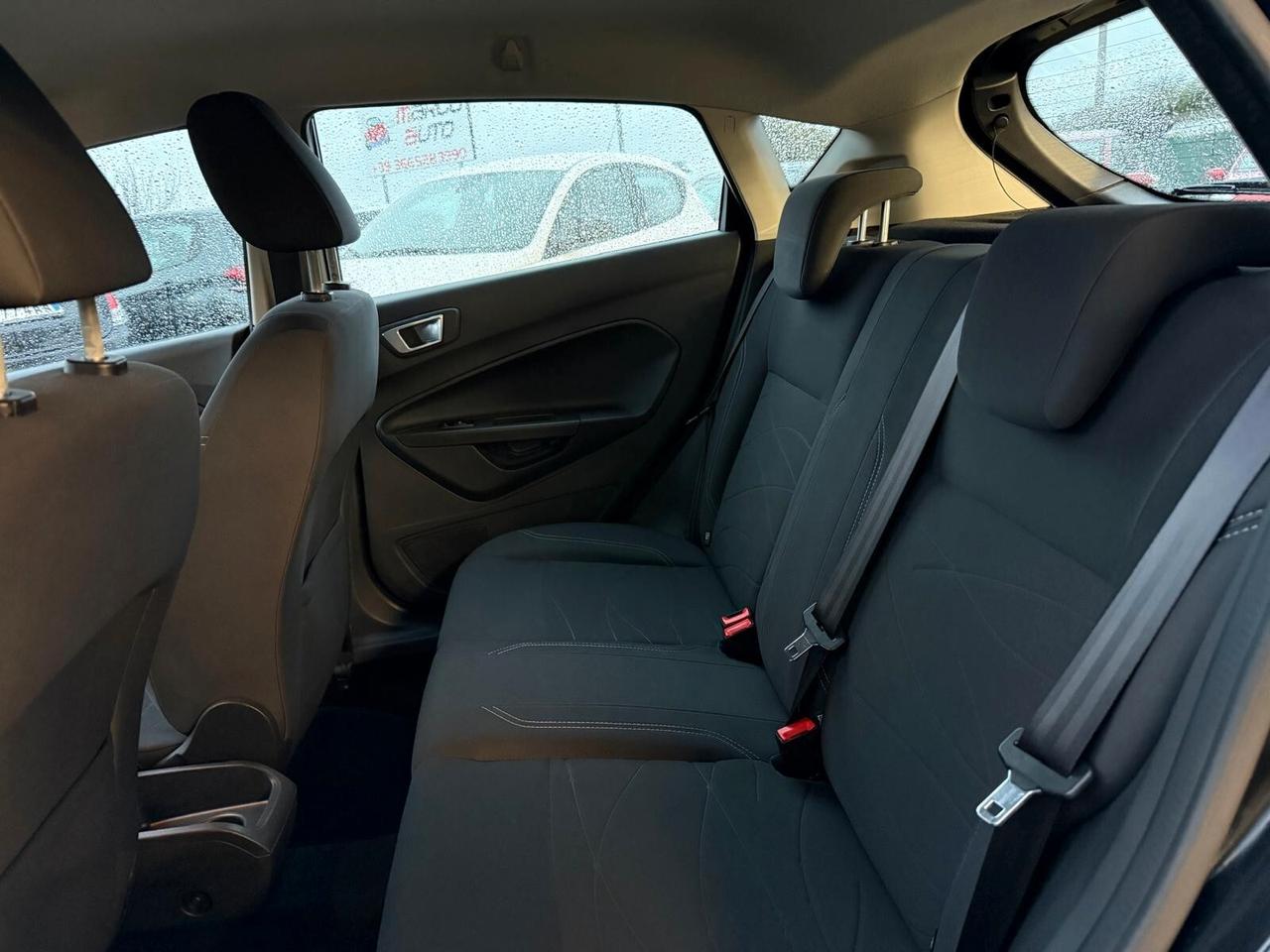 Ford Fiesta 1.4 Gpl Neopatentati