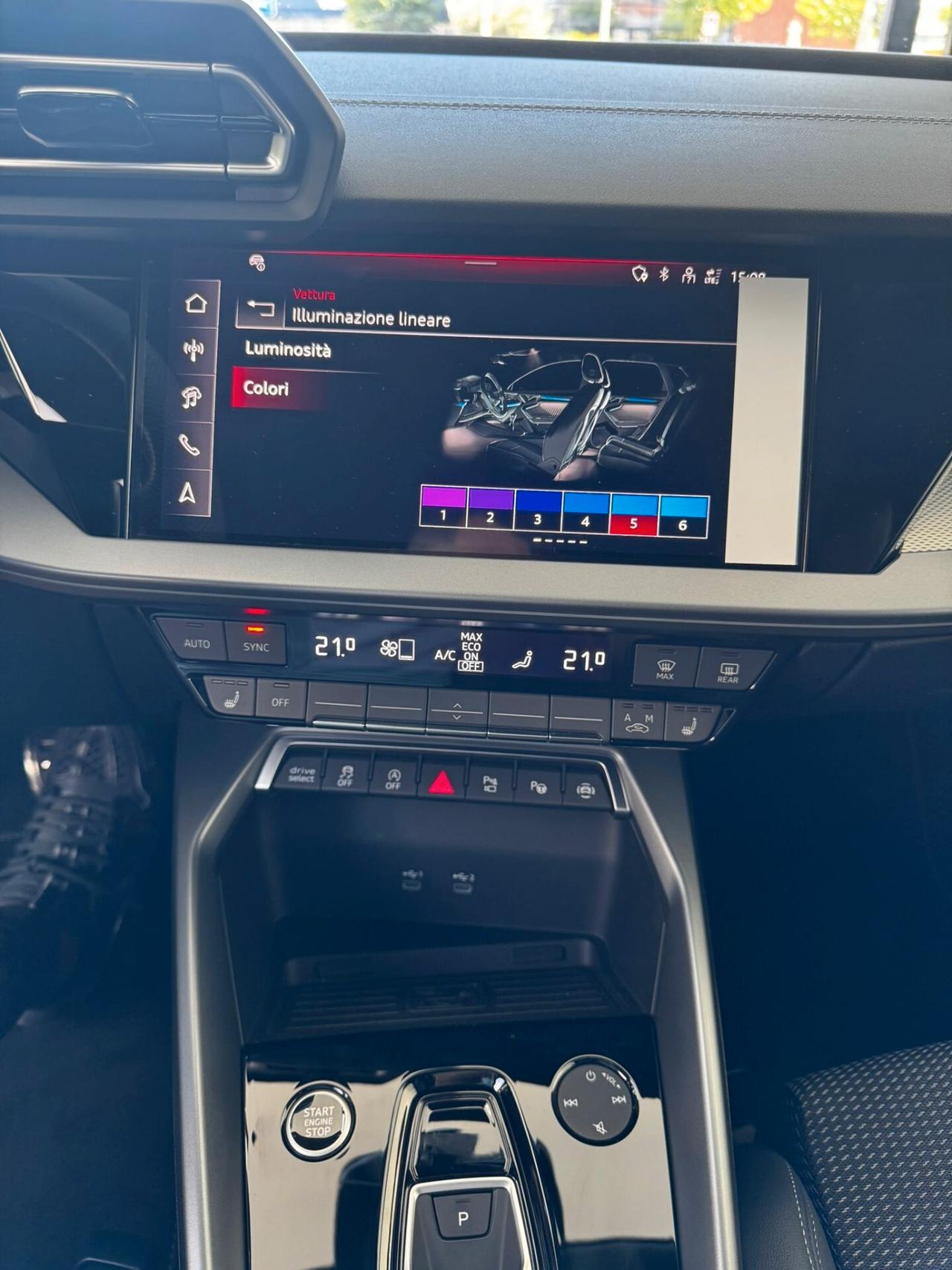Audi A3 allstreet TDI 110 kW S tronic Identity Contrast
