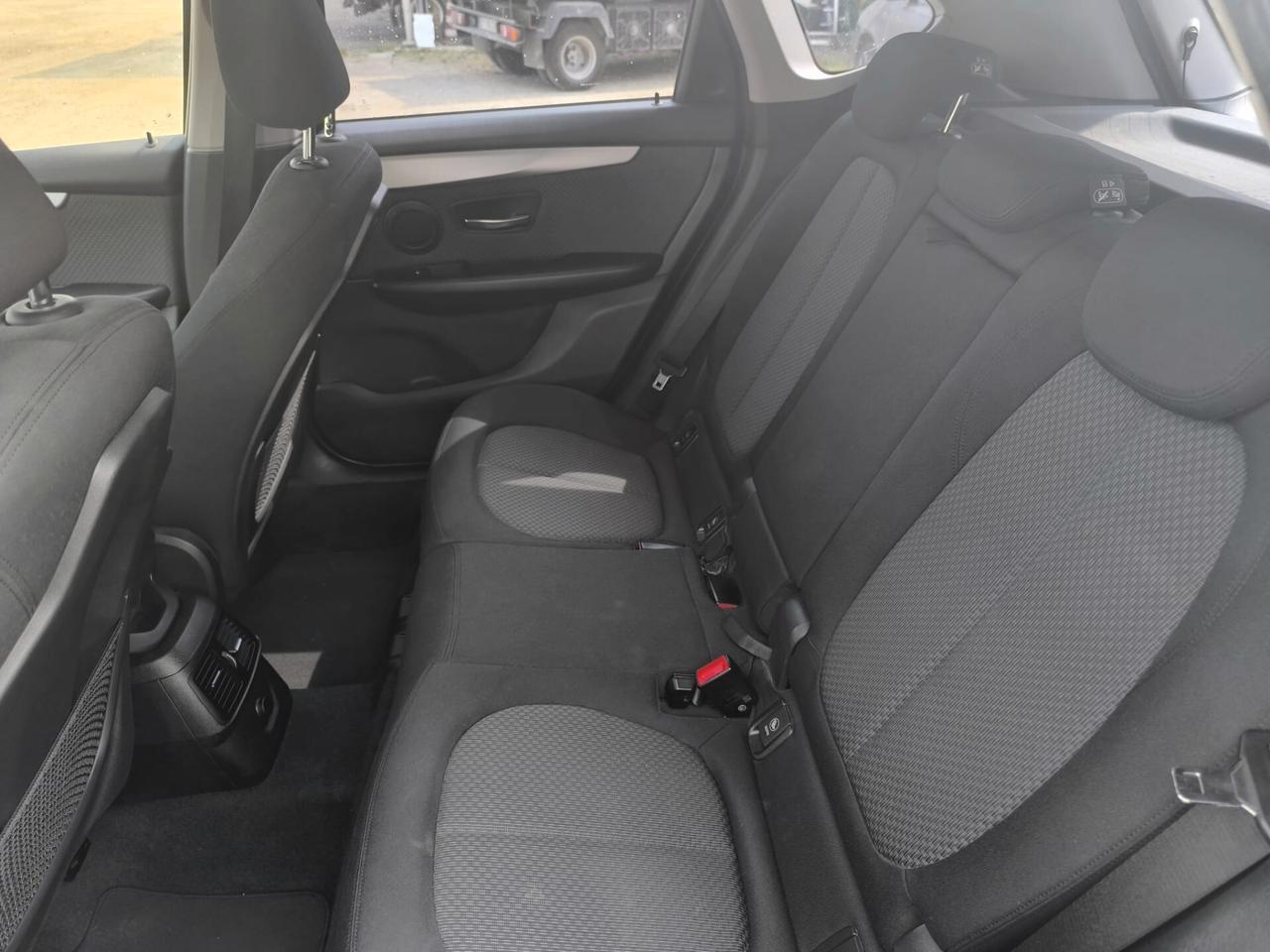 Bmw 216 216d Active Tourer Sport