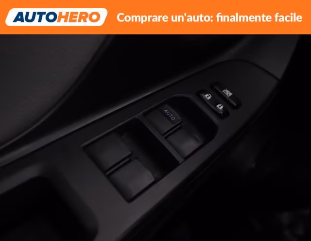 TOYOTA Yaris 1.5 Hybrid 5 porte Active