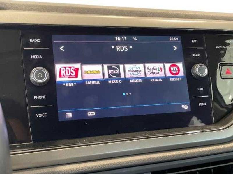 Volkswagen Polo VI 2017 5p 1.0 mpi Comfortline 65cv
