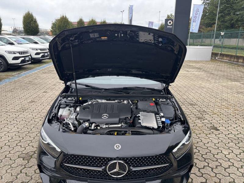 Mercedes-Benz Classe A 180d Automatic AMG Line Advanced Plus