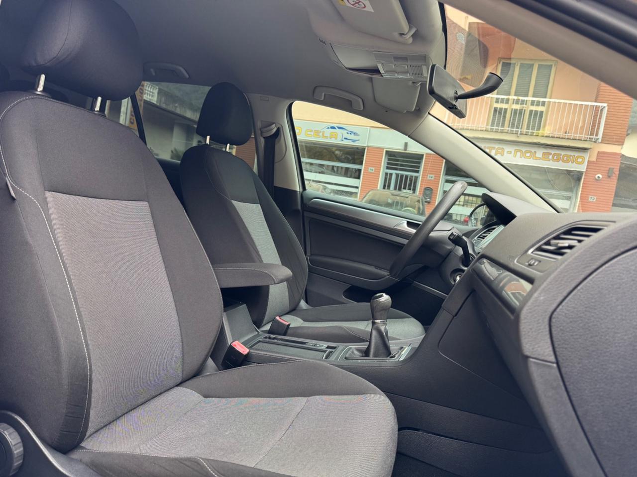 Volkswagen Golf 1.2 TSI 5p. BlueMotion Technology - CINGHIA NUOVA - GIA' TAGLIANDATA