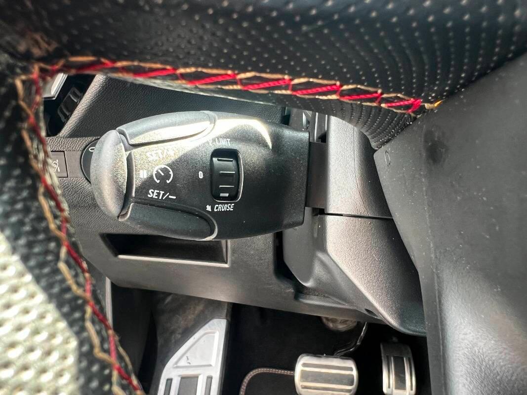 DS DS7 Crossback 2.0 bluehdi Grand Chic 180cv auto Performance Line