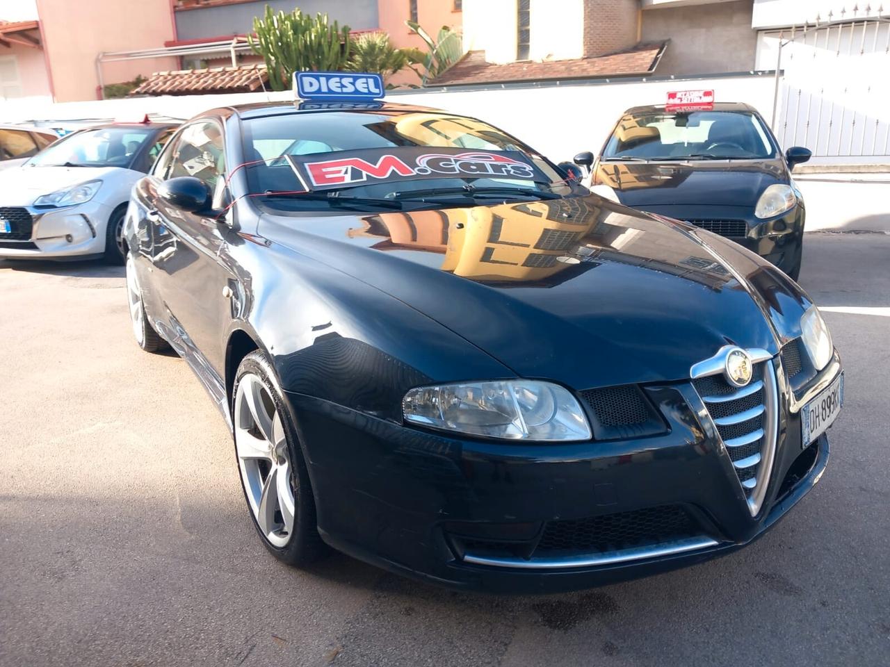 Alfa Romeo GT 1.9 JTDM Distinctive Q2