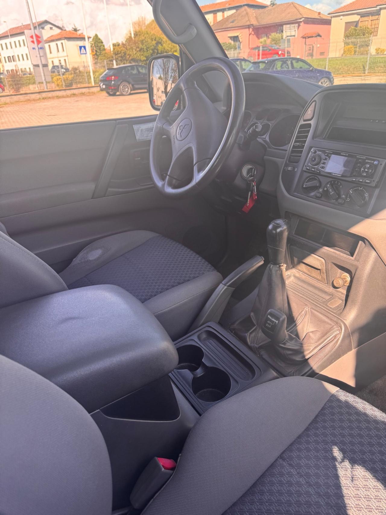 Mitsubishi Pajero 2.5 TDI 3p. GLX
