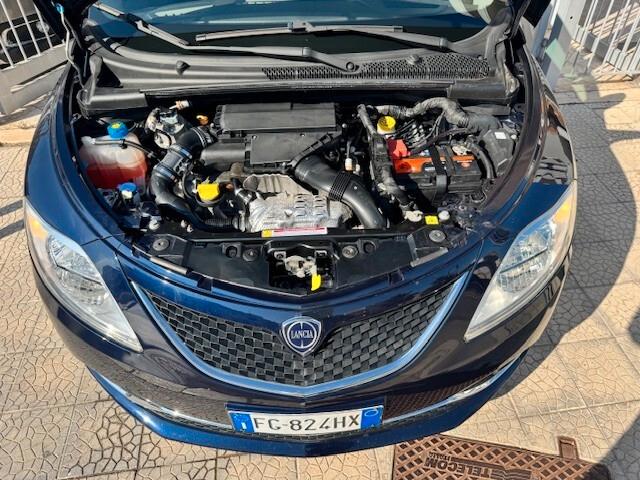Lancia Ypsilon 1.3 MJT 16V 95 CV 5 porte S&S Gold