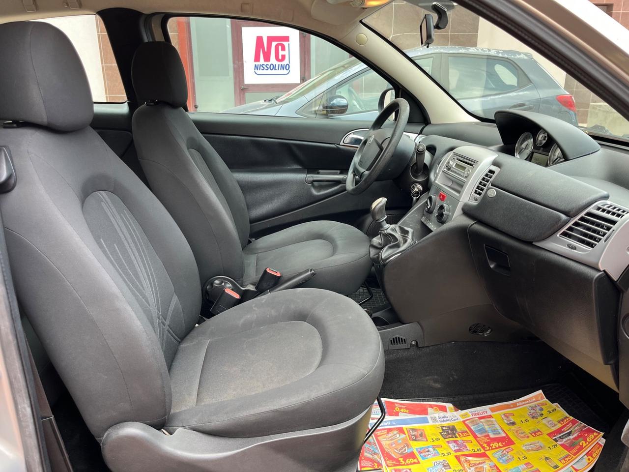 Lancia Ypsilon 1.2 - 2011