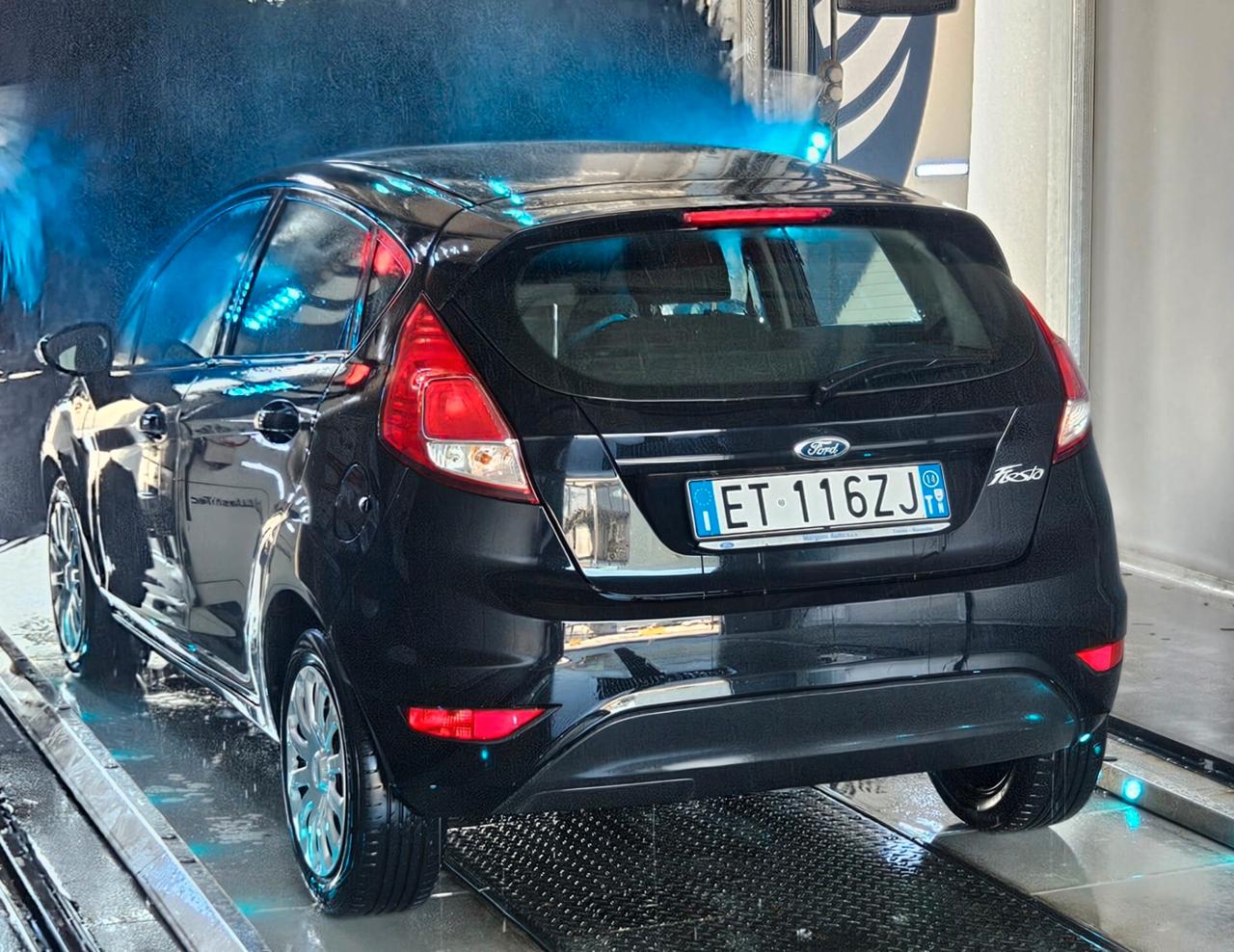 Ford Fiesta 1.4 5 porte Bz.- GPL