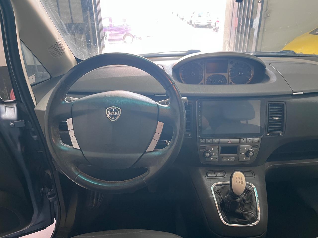 Lancia MUSA gpl platino 82000 km 2010
