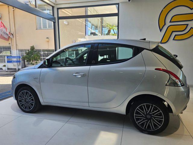 LANCIA Ypsilon 1.0 FireFly 5 porte S&S Hybrid Ecochic Gold ?149,0