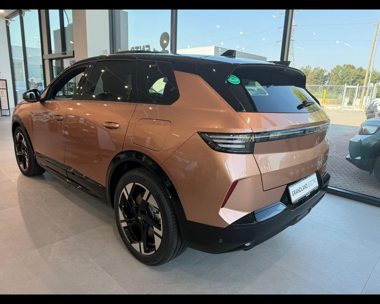OPEL Nuovo Grandland GS Electric 213CV 520KM