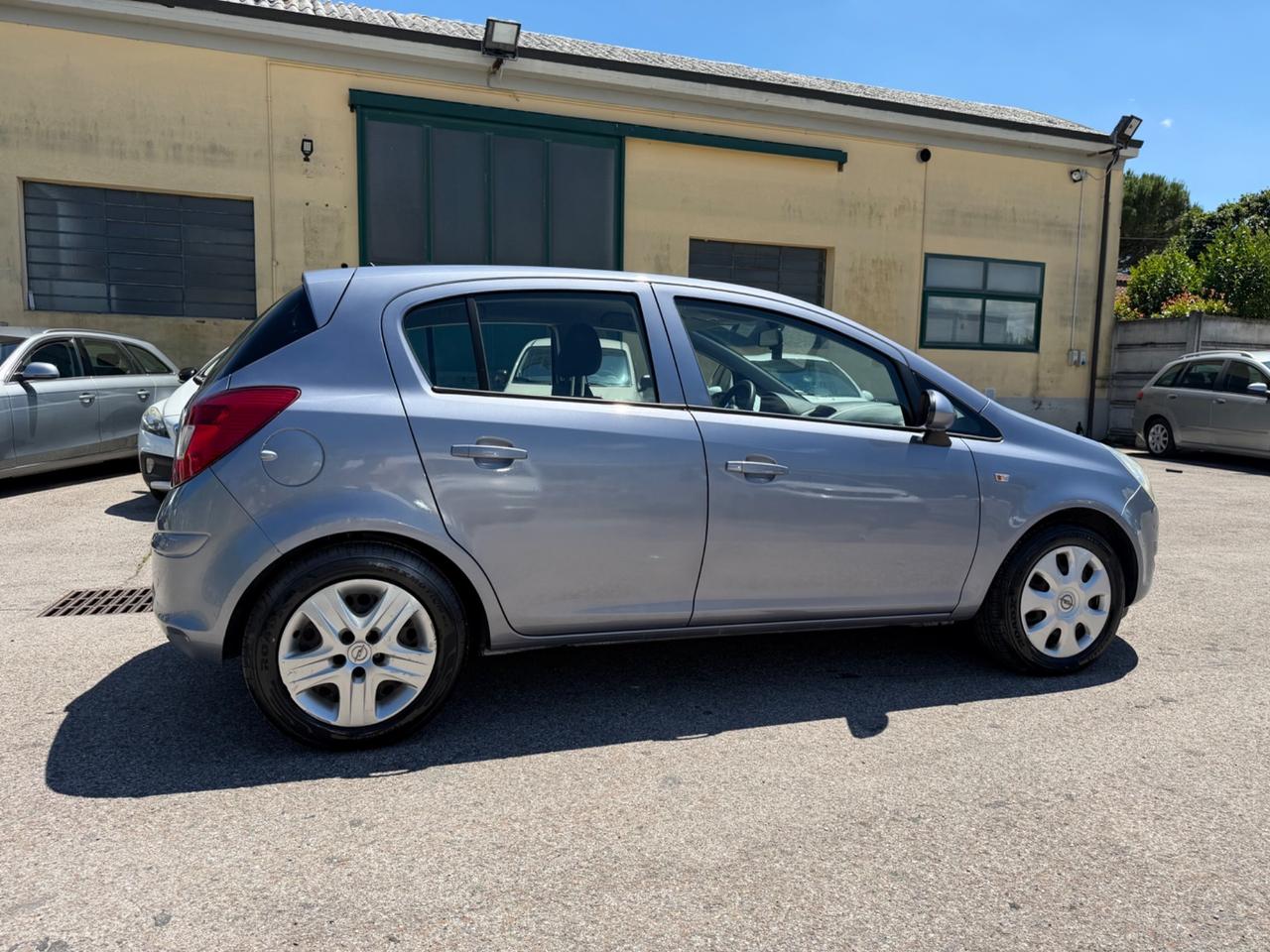 Opel Corsa 1.2 5 porte Easytronic Club