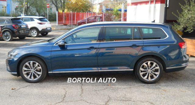 VOLKSWAGEN Passat Variant 2.0 TDI 39.000 KM SCR EVO DSG EXECUTIVE AUTOMATICA