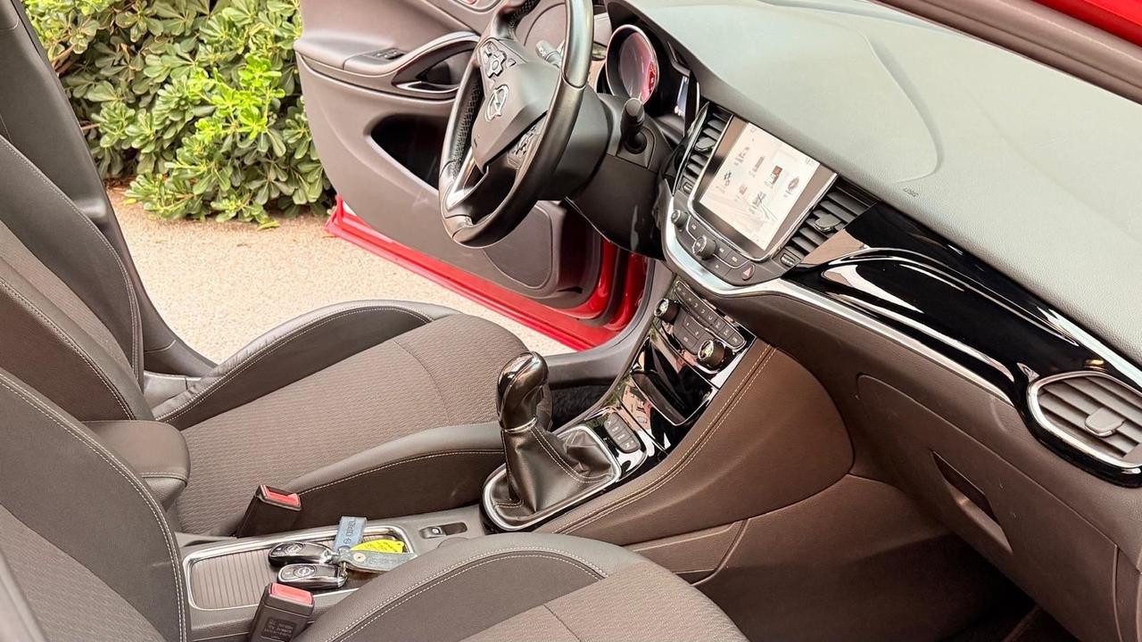Opel Astra 1.6 BiTurbo CDTi Start&Stop 5 porte Innovation