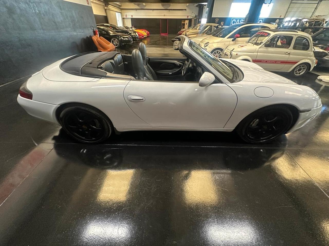 Porsche 911 Carrera 4 cat Cabriolet