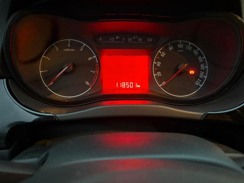 Opel Corsa 5 Porte 5p 1.2 BENZ 69 CV Black Edition OK NEOPATENTATI