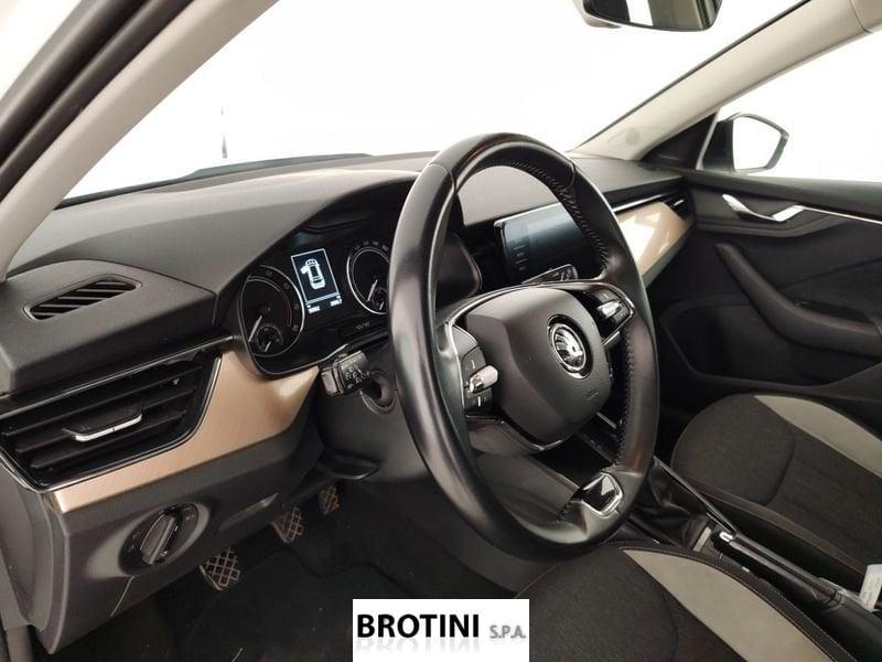 Škoda Kamiq 1.0 TSI 70KW BLACK DOTS