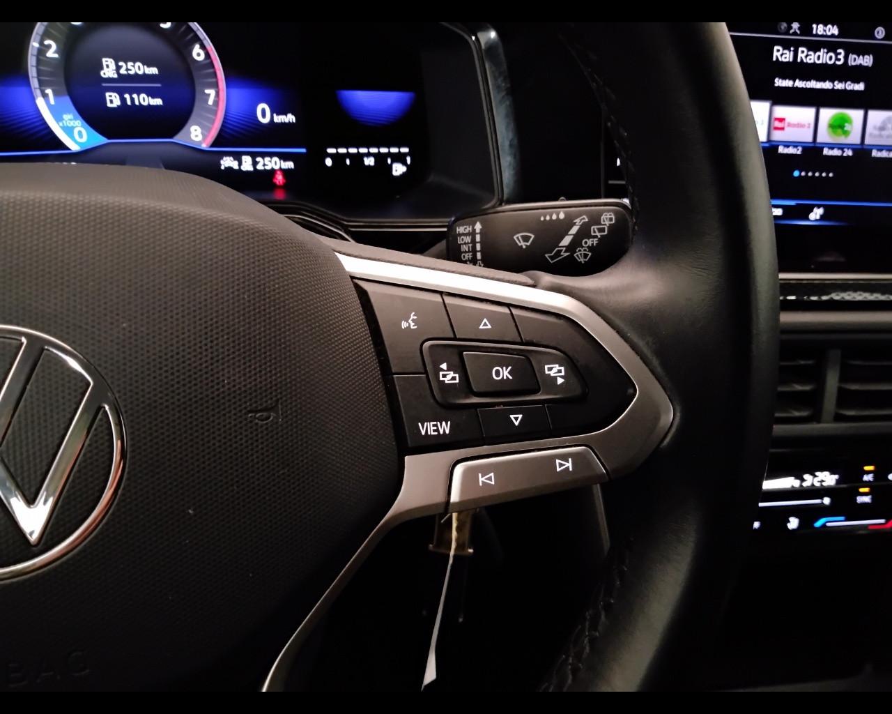 VOLKSWAGEN Polo VI 2022 - Polo 1.0 tgi Life 90cv