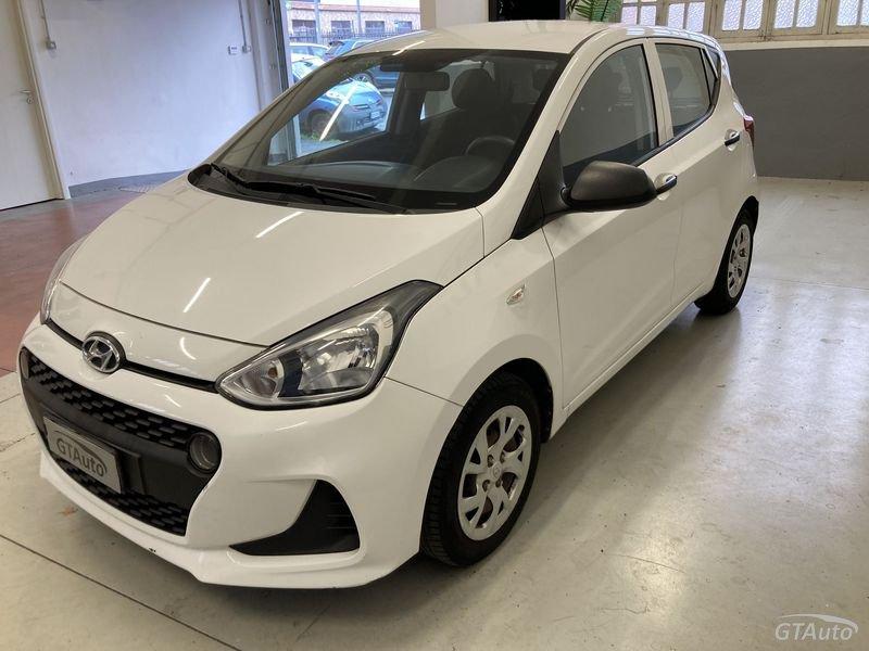 Hyundai i10 1.0 MPI Comfort adatta ai neopatentati