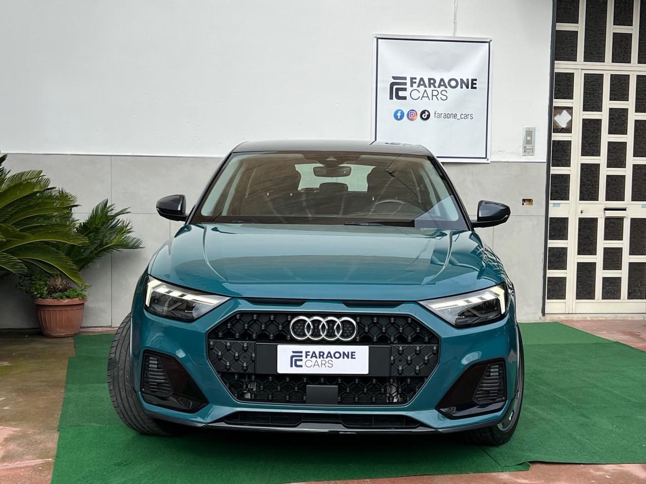 Audi A1 citycarver 30 TFSI S tronic Identity Contrast