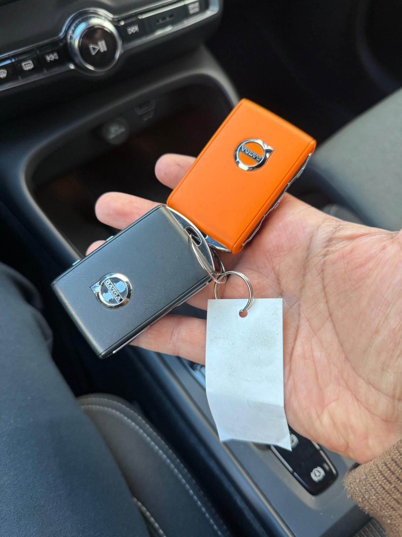 Volvo XC40 T4 1.5 Plug-in Hybrid 2023 50 KM ELETTRICO