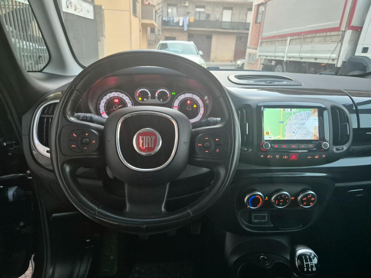 FIAT 500L ANNO 2016 NAVIGATORE KM 56000 CERTIF