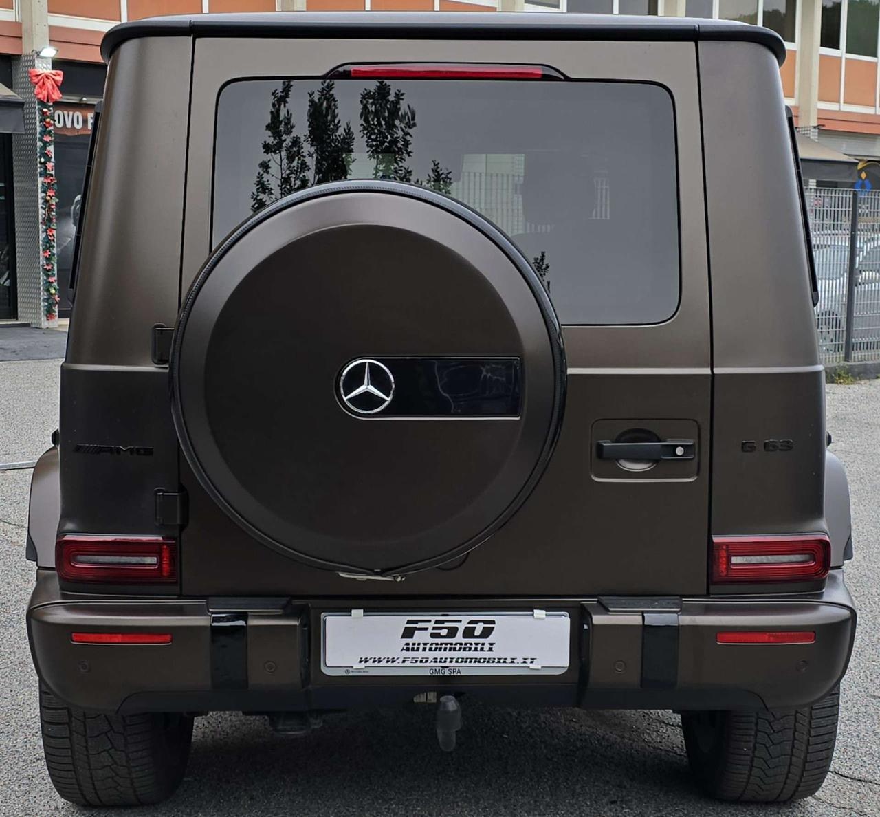 Mercedes-Benz G 63 AMG Stronger Than Time Edition 585cv auto