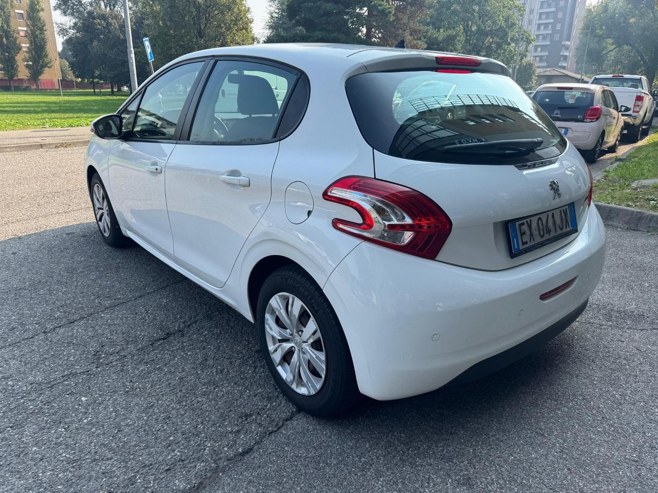 Peugeot 208 PureTech 82 5 porte Access