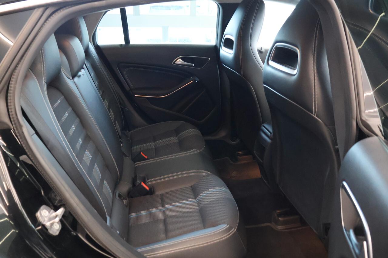 Mercedes-benz CLA 200d Auto Premium amg shooting b