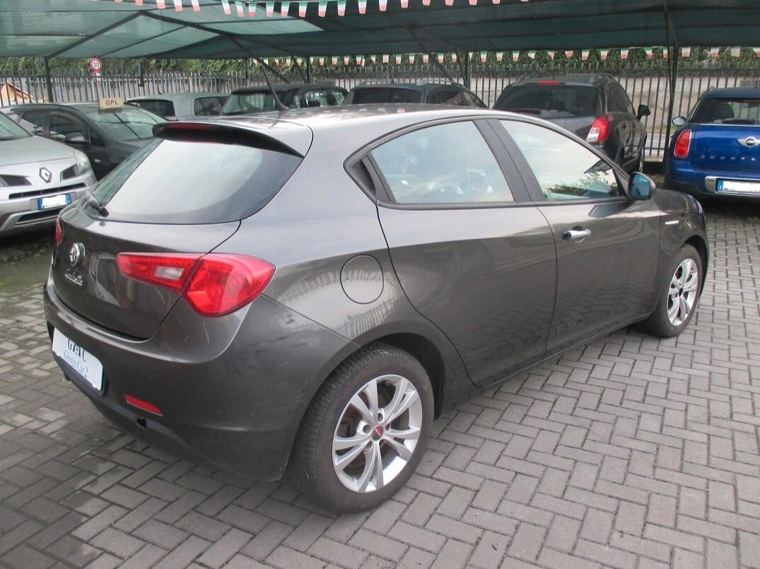Alfa Romeo Giulietta 1.6 JonTDm-2 105 CV Progressi