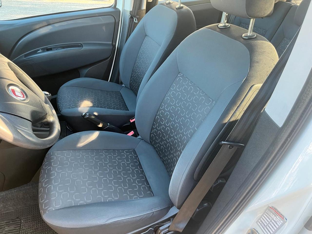Fiat Doblo 1.6 MJT 16V trasp.disabili, tetto alto - 2012