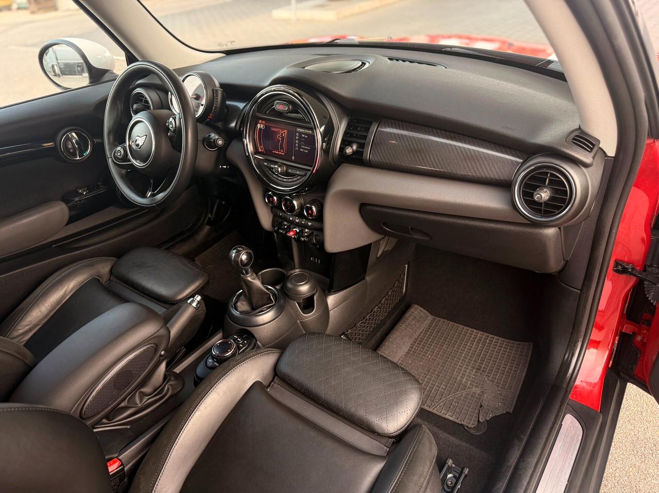 Mini 1.5 Cooper D/PELLE/FULL LED/NAVI/PDC/BELLA