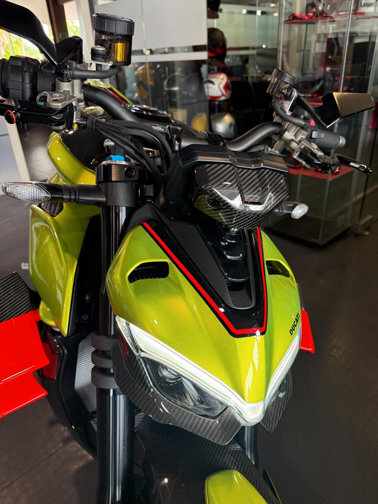 Ducati Streetfighter V4 LAMBORGHINI