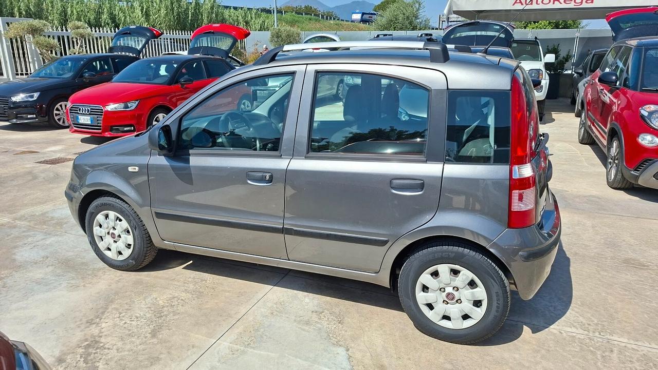Fiat Panda 1.2 BENZINA 2011 aria condizionata