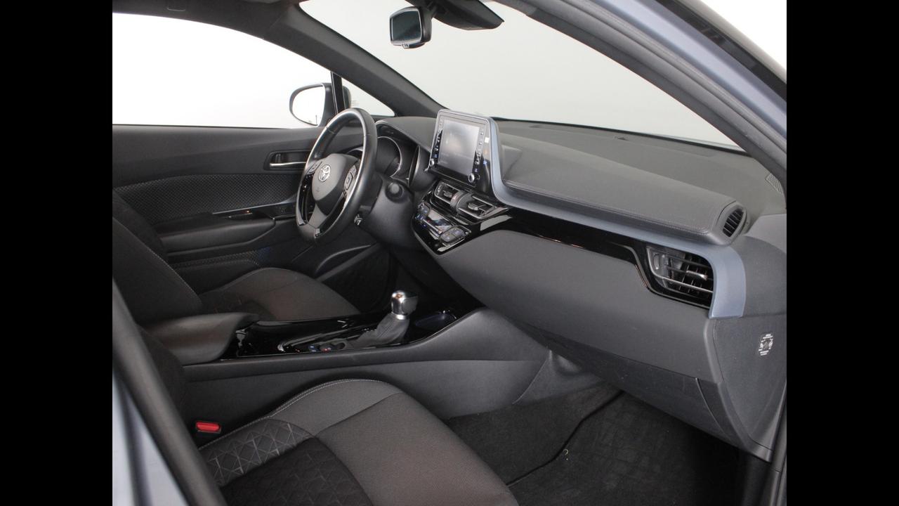 TOYOTA C-HR I 2020 - C-HR 1.8h Trend e-cvt