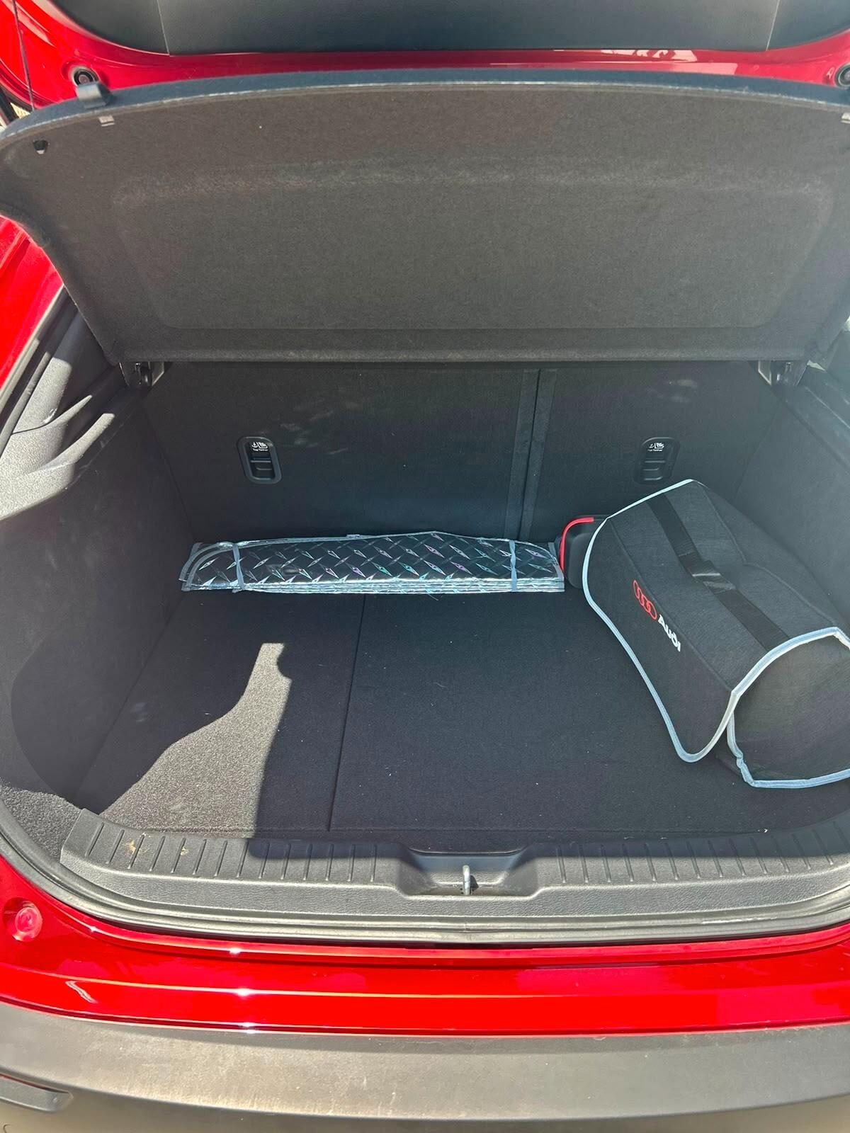 Mazda CX-30 2.0L Skyactiv-G M Hybrid 2WD Executive