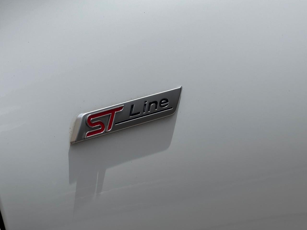 FORD KUGA 1.5 ECOBLUE 120 CV 2WD ST-LINE FULL