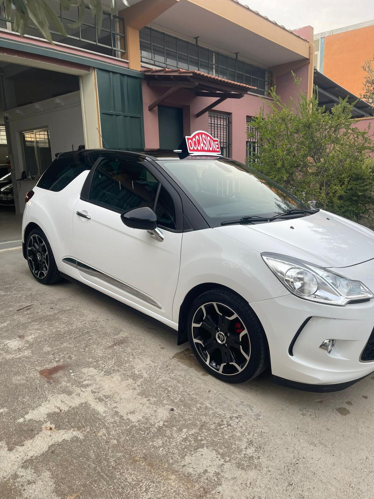 Ds DS3 3 1.6 E-HDI 115 ARDREAM JUST BLACK 84kw