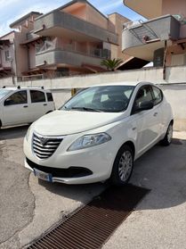 Lancia Ypsilon 1.2 benzina 69 CV 5 porte