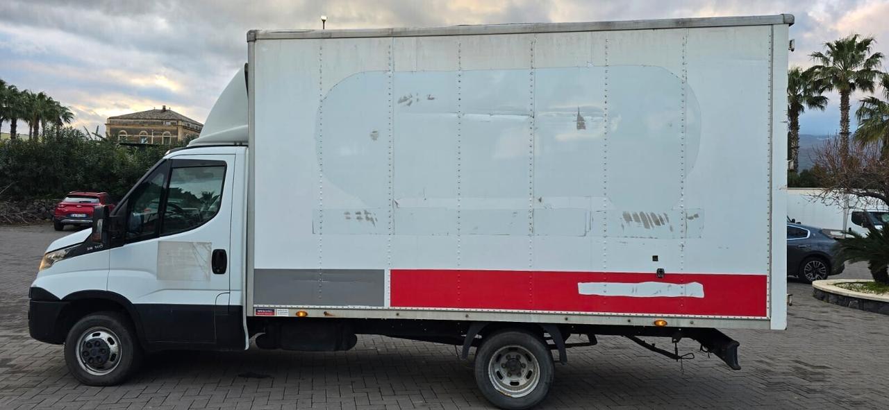 Iveco Daily 35C14 2.3 HPT Furgone GEMELLATO 3 POSTI