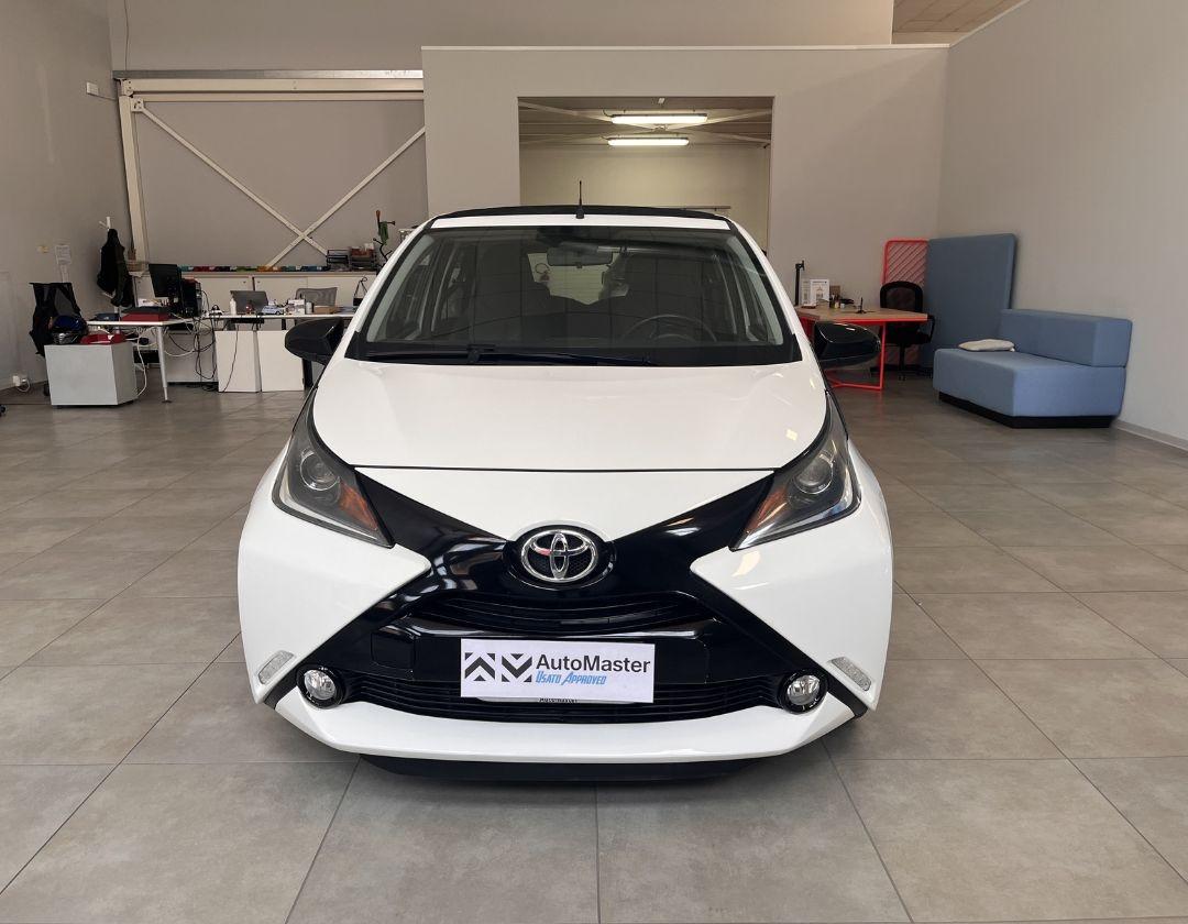 TOYOTA Aygo 2ª serie - Aygo 1.0 VVT-i 69 CV 5 porte x-cool