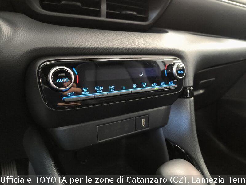 Toyota Yaris Yaris 1.5 Hybrid 5 porte Lounge