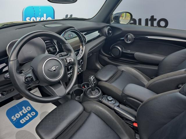 MINI Mini 1.5 Cooper Cabrio