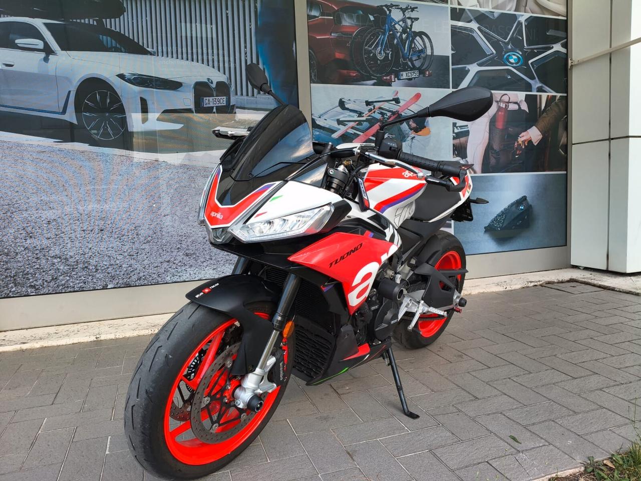 Aprilia Tuono 660 Factory