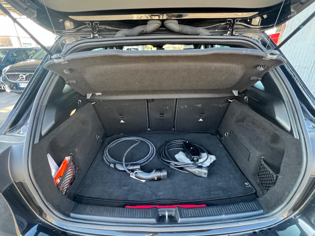 Mercedes-benz A 250 e hybrid EQ Business Extra