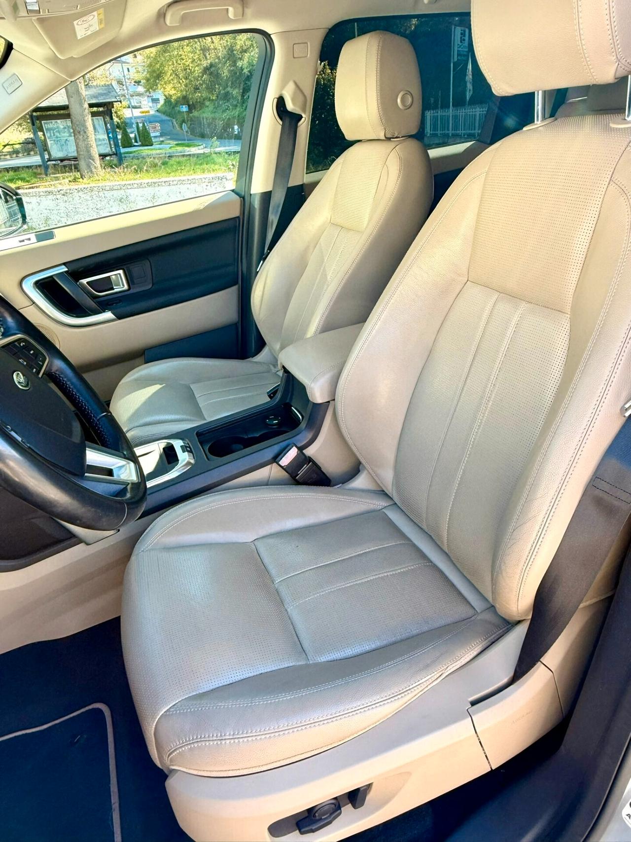 Land Rover Discovery Sport 2.0 TD4 180 CV HSE Luxury